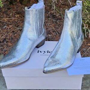 Ivylee Copenhagen Bailey Metallic bootie. NIB